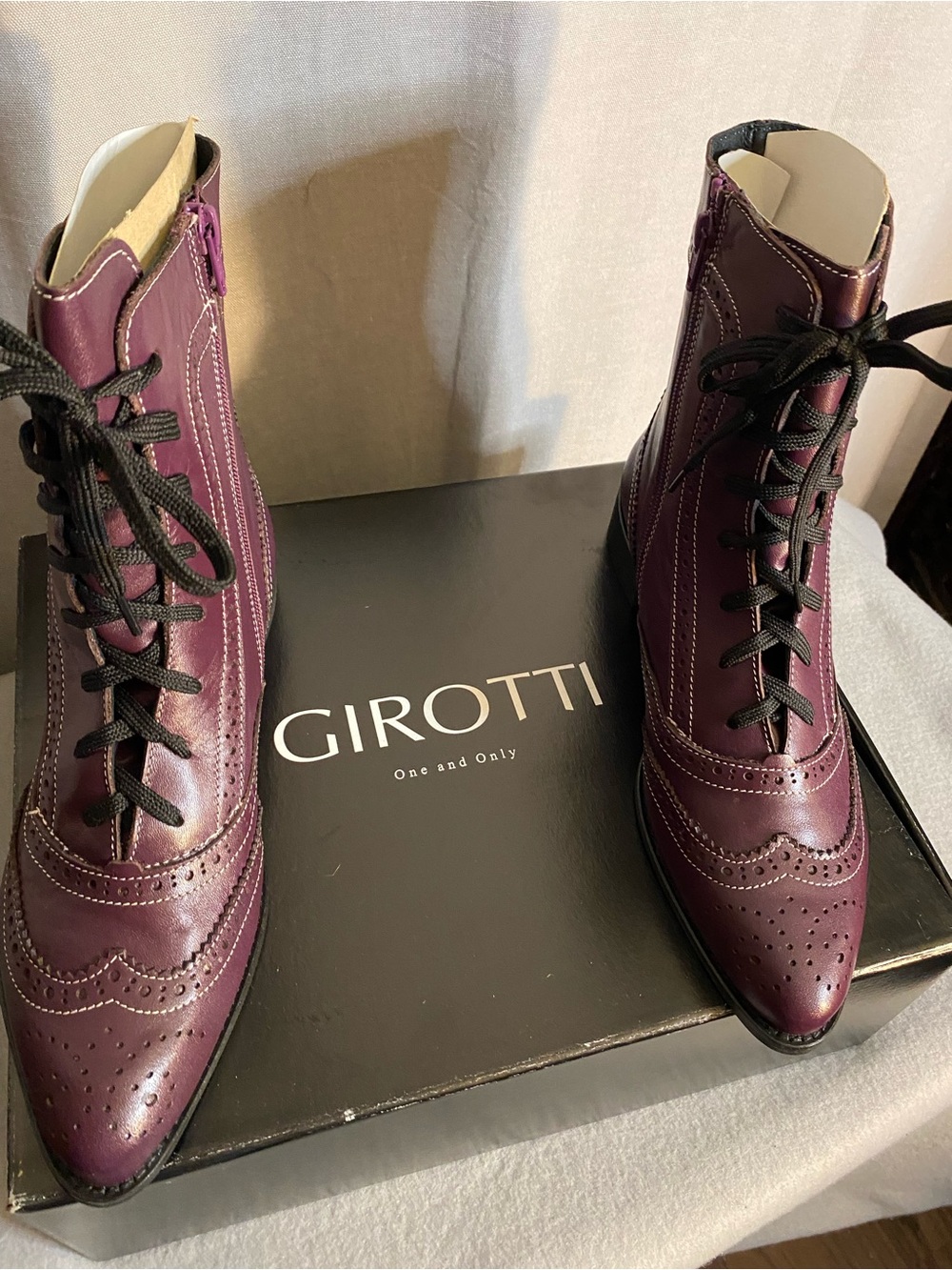 Giro Women's Plum Lace-Up Brogue Ankle Boots